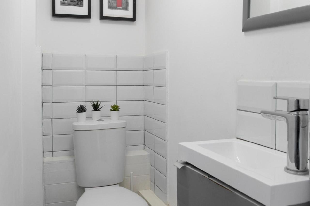 Beautiful 3Bd Flat In Archway Londonアパートメント エクステリア 写真